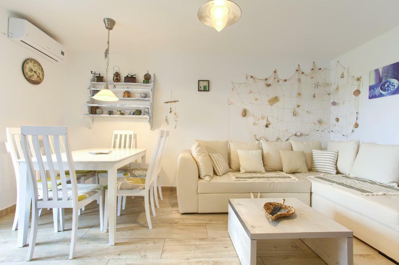 Apartman Lavandin Чижичи Экстерьер фото